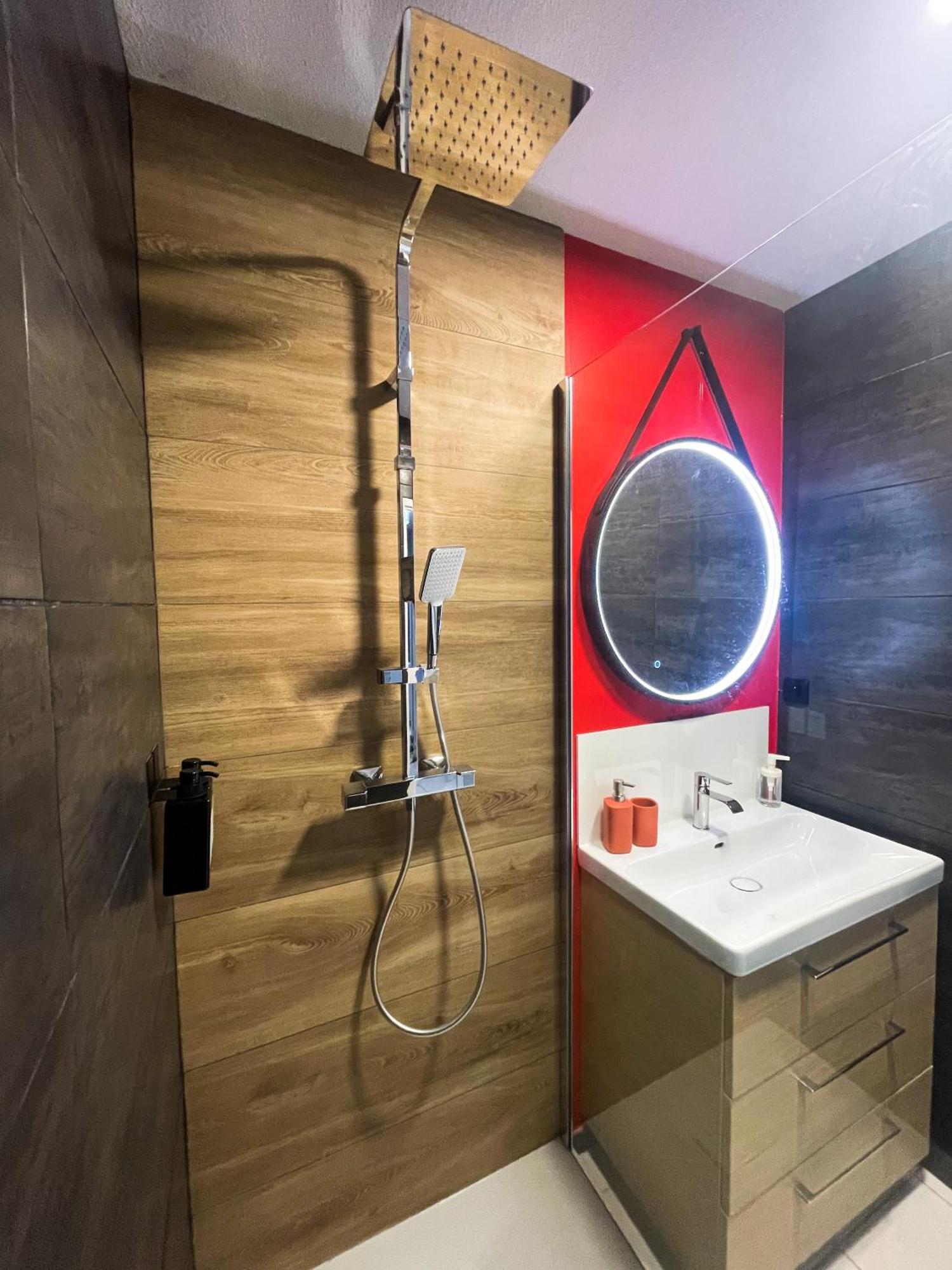 Redlounge Apartment Toulouse Exterior photo